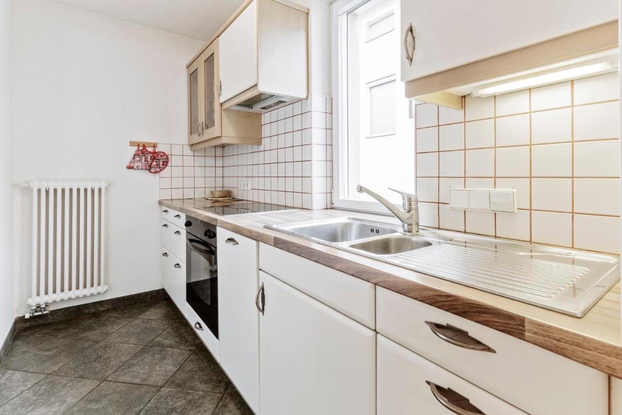 Apartments Petlin โอติเซ ภายนอก รูปภาพ